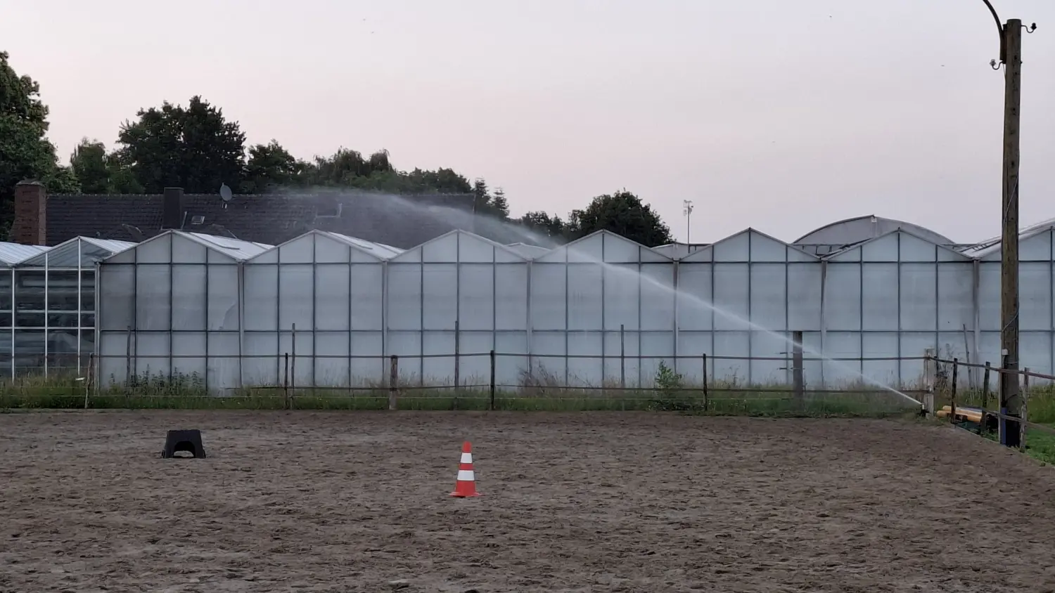 Feigel - Pumpentechnik, Bewässerungssysteme - Reitplatzbewässerung